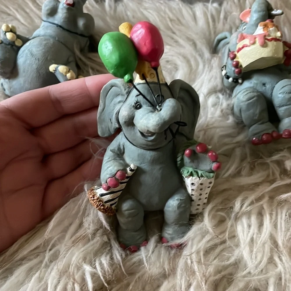 Elephant Resin Animal Decorative Figurines - Party Decor